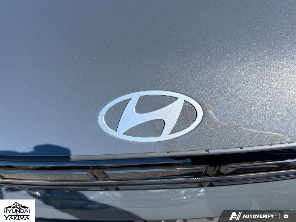 New 2026 Ecotronic Gray Hyundai Limited image 9