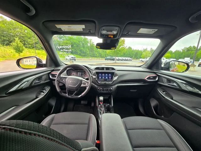 Used 2023 Red Chevrolet RS image 15