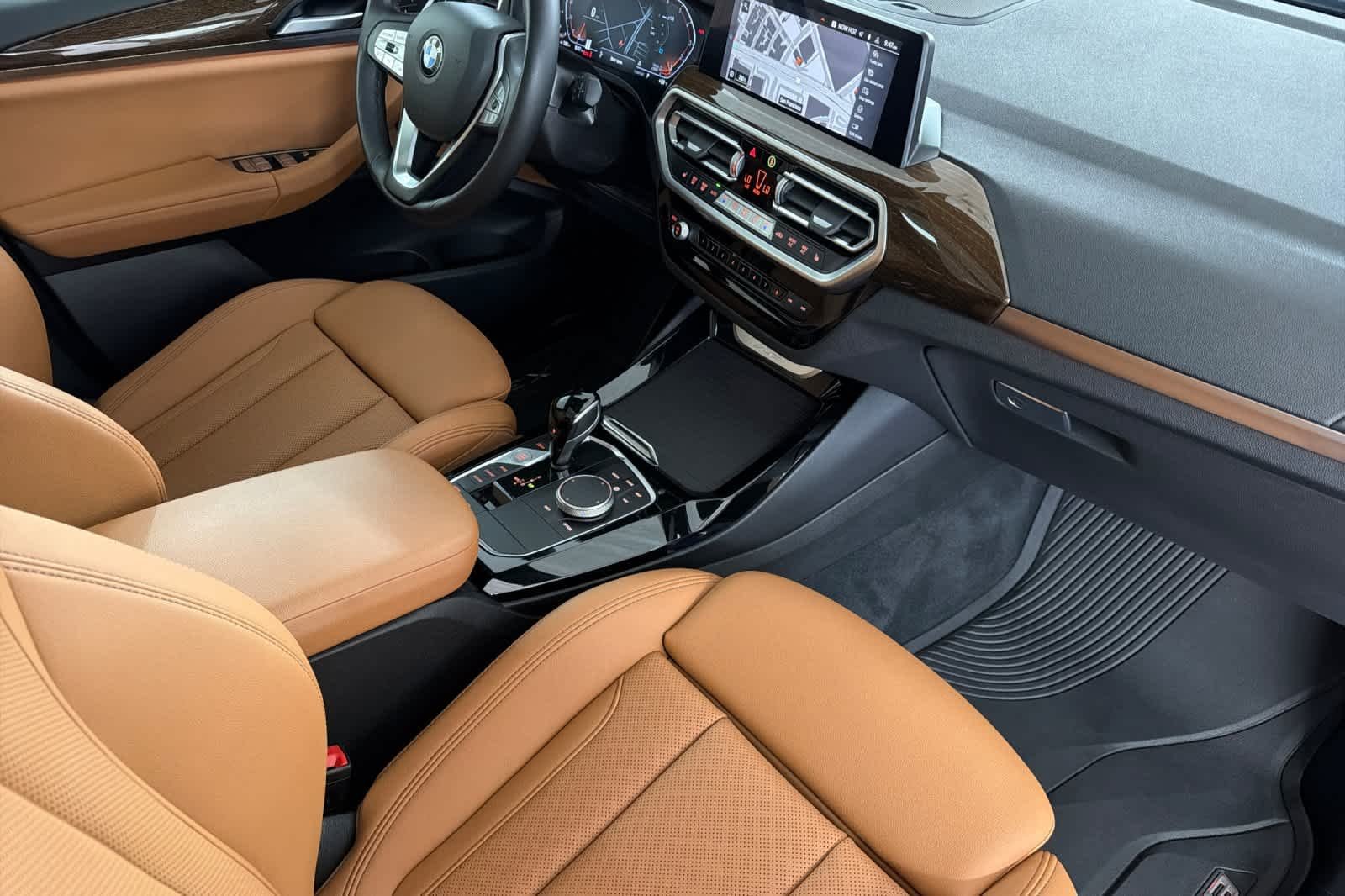 Used 2024 Phytonic Blue Metallic BMW sDrive30i image 16