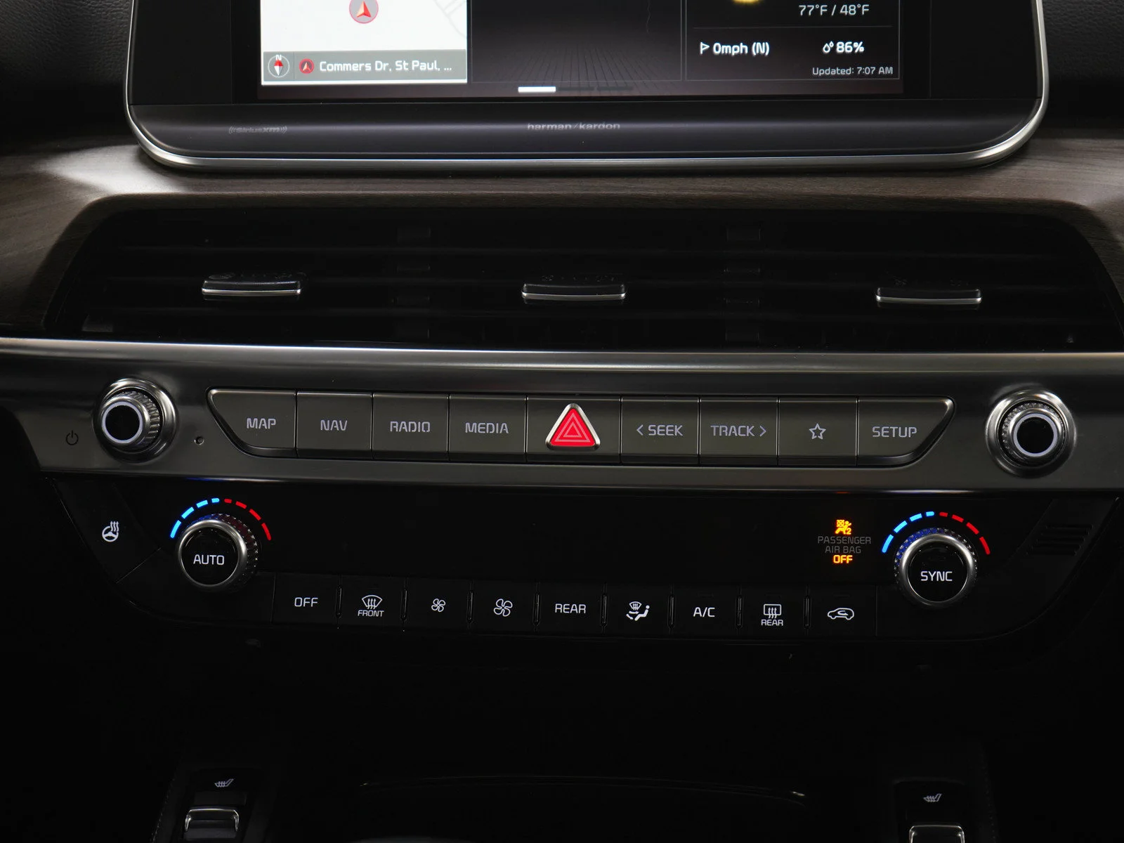 Used 2020 Black Copper Kia SX AWD image 17