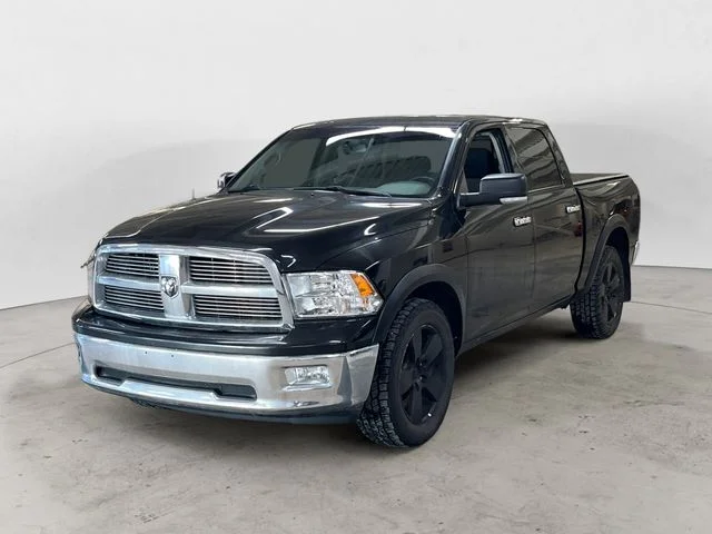 2010 RAM 1500 SLT 4x4 Crew Cab's photo