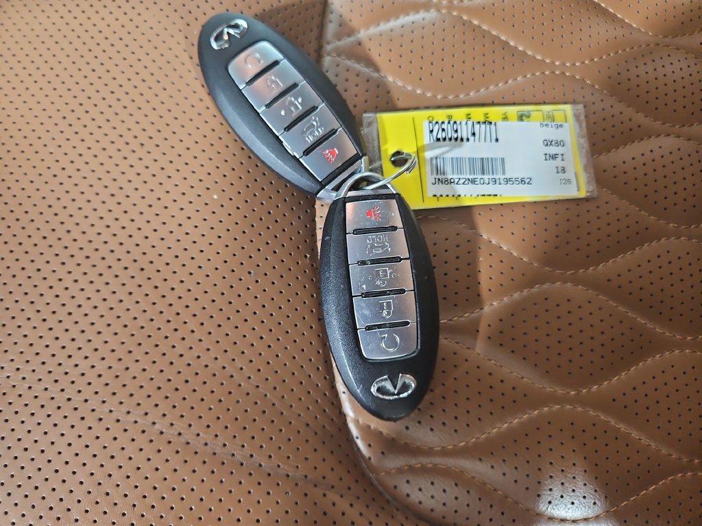 Used 2018 Beige INFINITI Base image 30