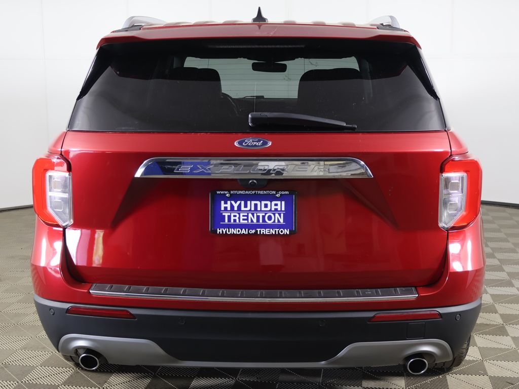 Used 2021 Red Ford Limited image 15