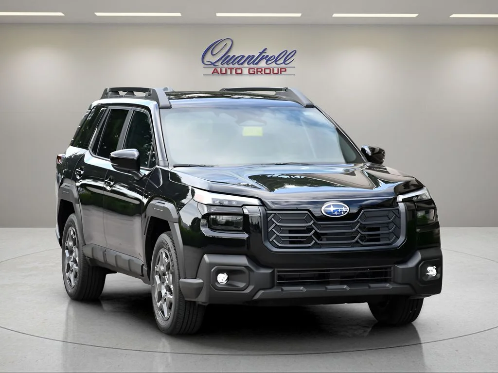 New 2026 CRYSTAL BLACK SILICA Subaru Premium image 2