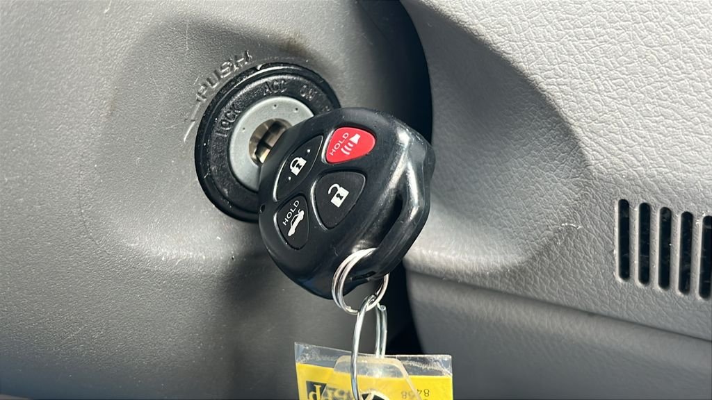 Used 2009 Black Toyota LE image 17