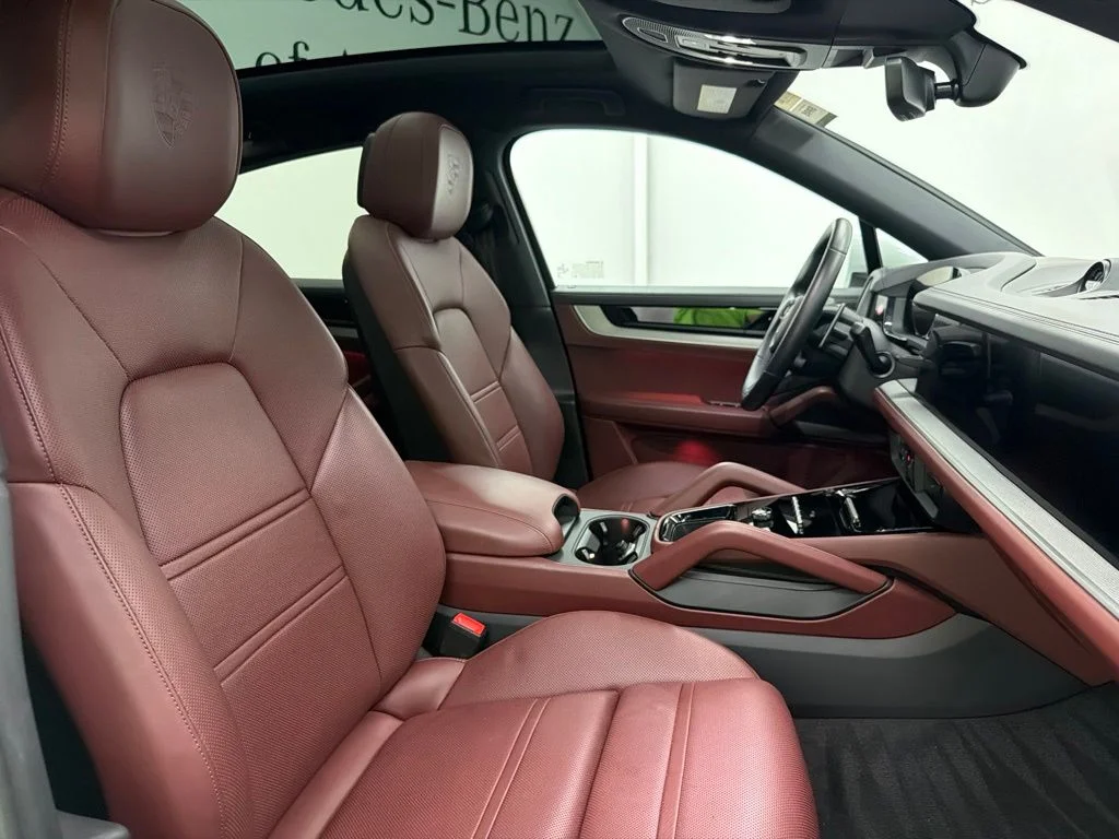 Used 2025 White Porsche S image 34