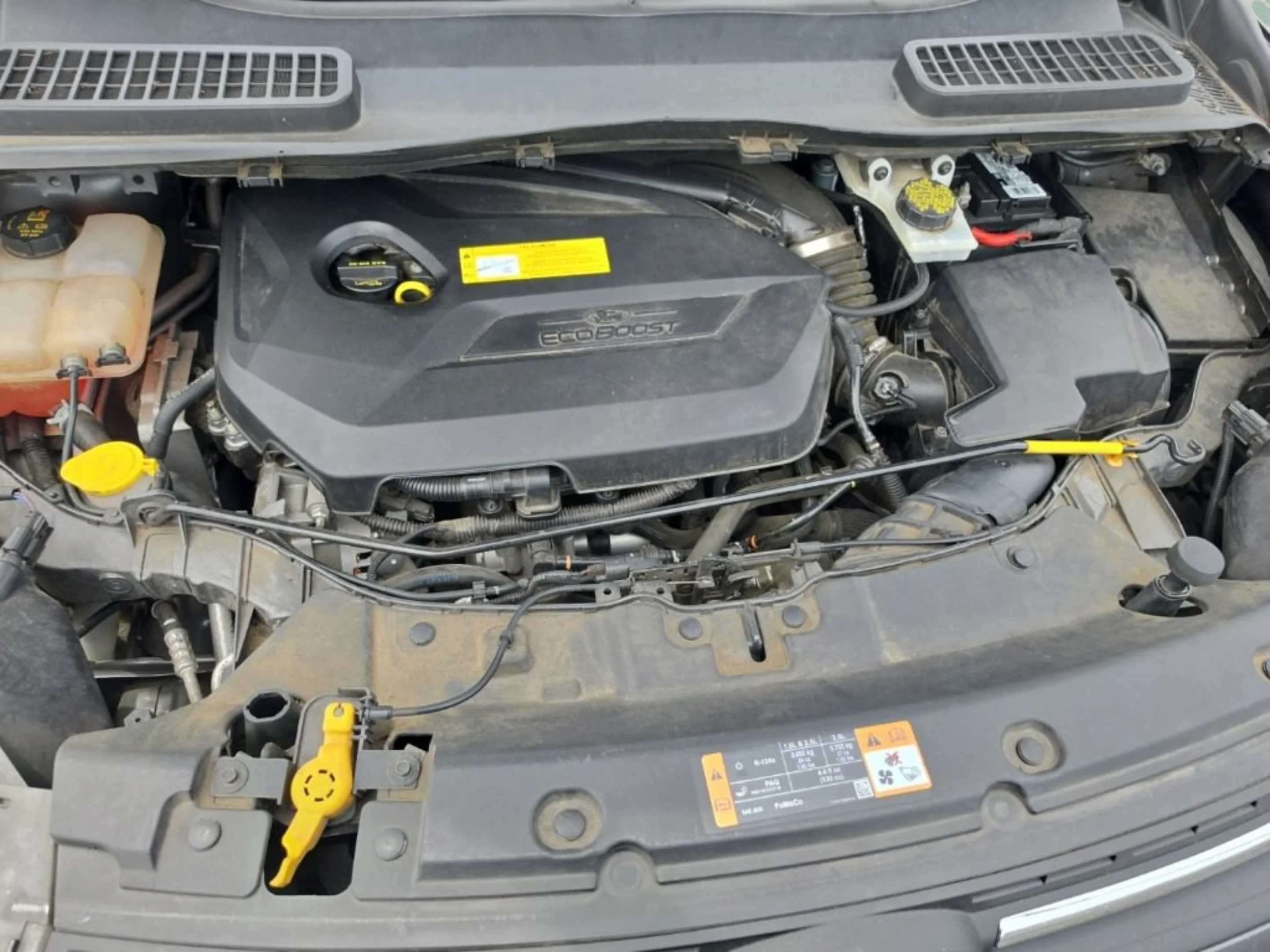 Used 2015 Gray Ford SE image 18