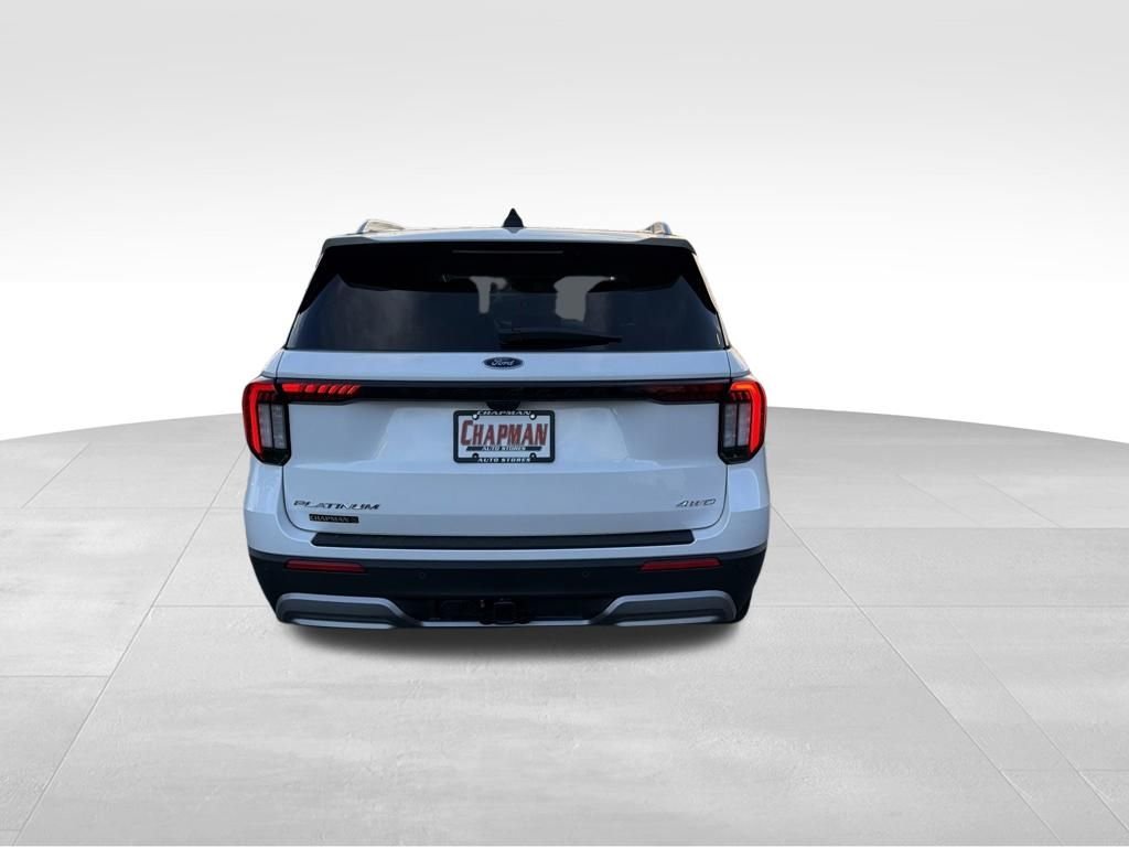 New 2026 Star White Metallic Tri-Coat Ford Platinum™ image 21