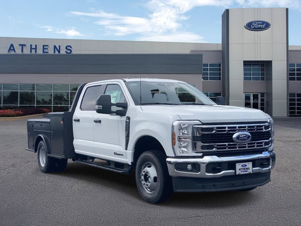 New 2026 Oxford White Ford F-350® XL image 1