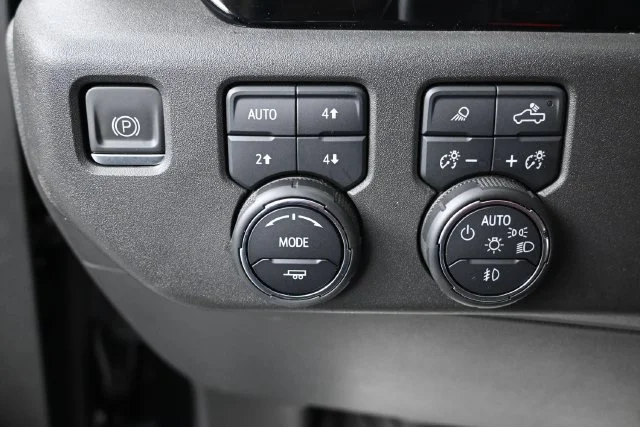Used 2022 BLACK Chevrolet LT Trail Boss image 13
