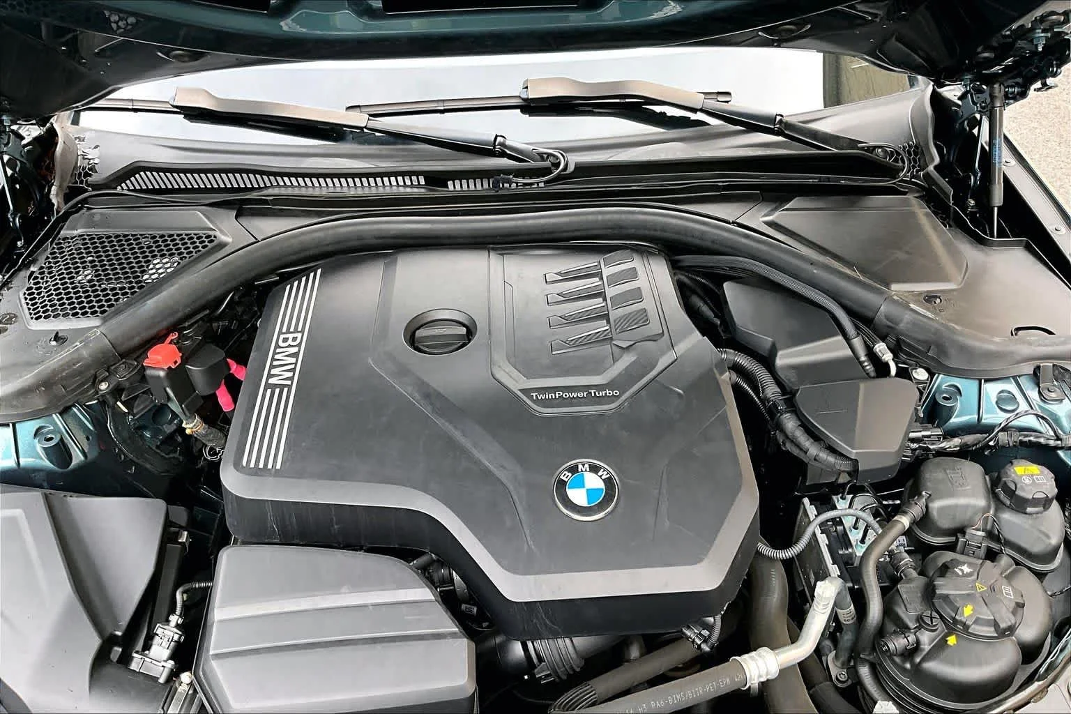 Used 2020 Blue Ridge Mountain Metallic BMW 330i xDrive image 32
