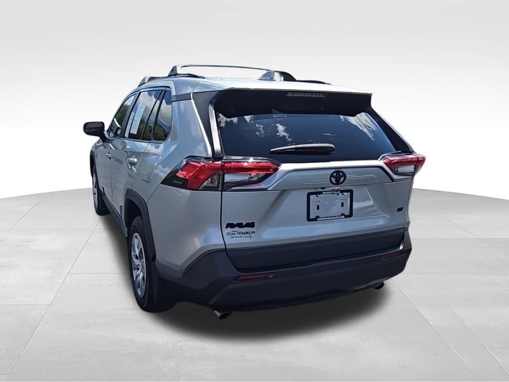 Used 2021 Silver Toyota LE image 7
