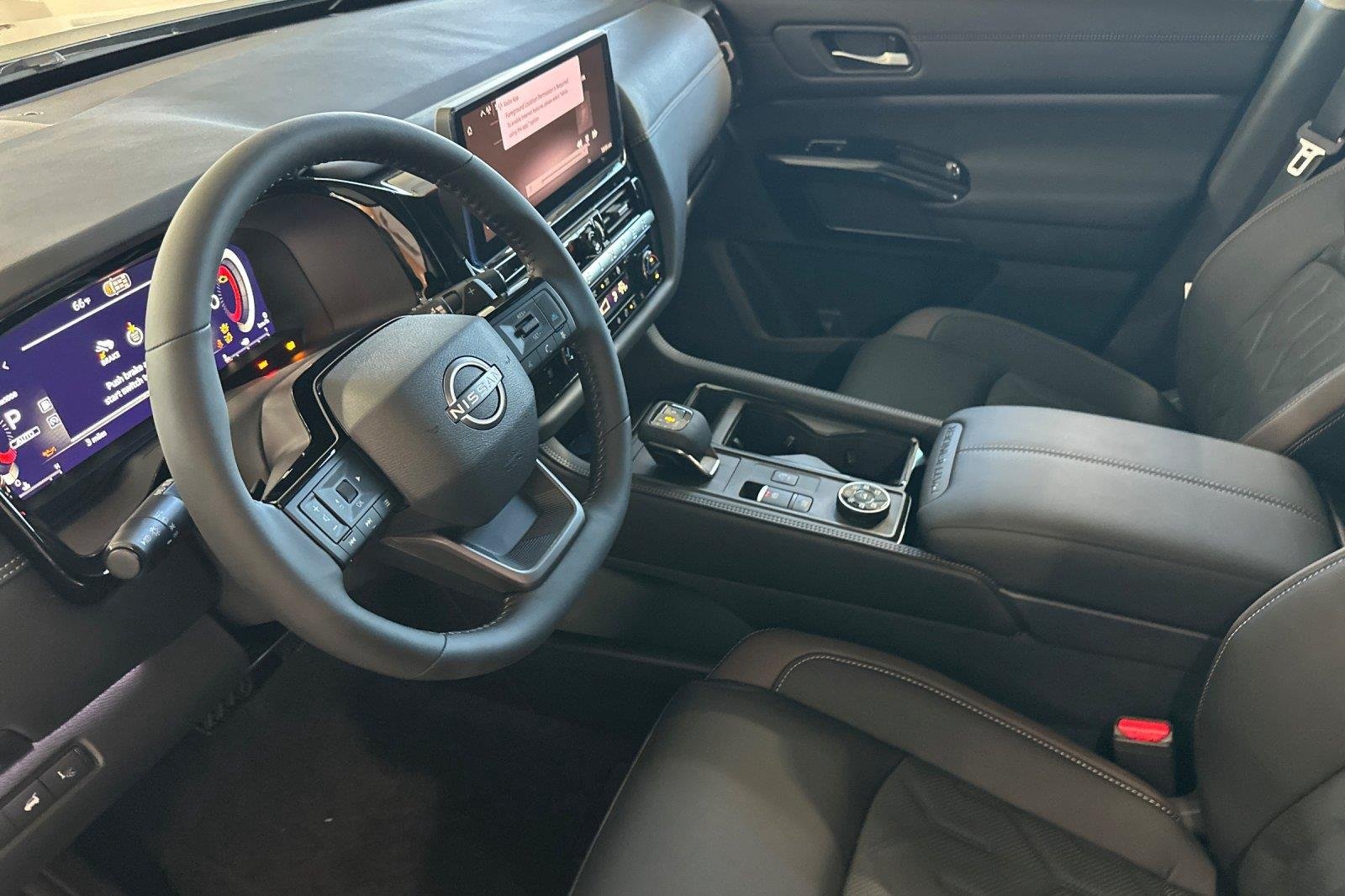 New 2026 Gun Metallic Nissan Platinum image 9