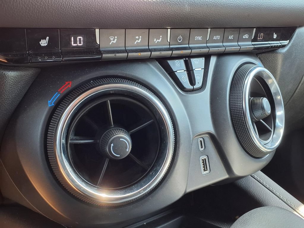 Used 2024 Black Chevrolet 2LT image 26