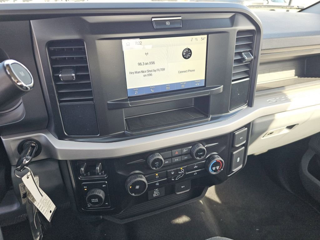 New 2026 Oxford White Ford XL/STX image 33