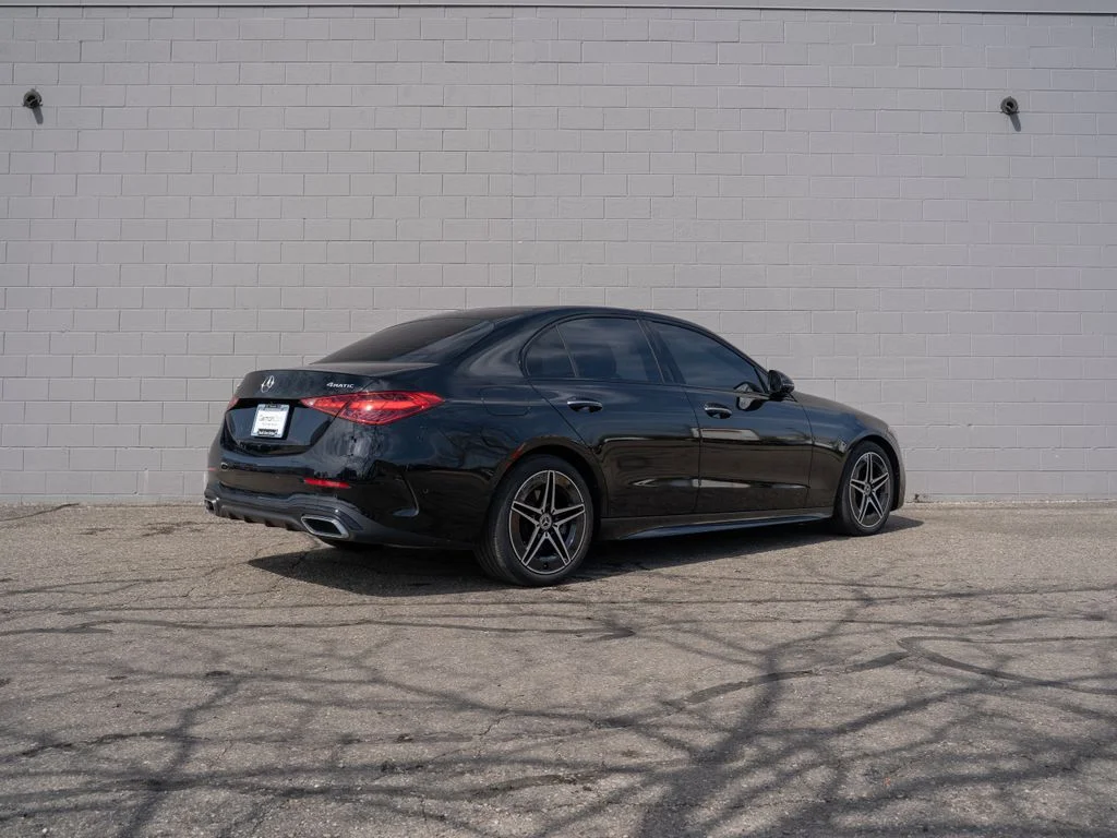 Used 2023  Mercedes-Benz C 300 image 7