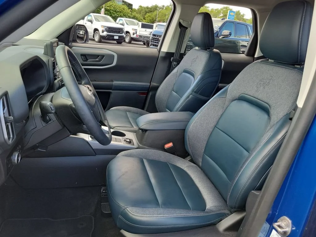 Used 2024 Blue Ford Outer Banks image 19