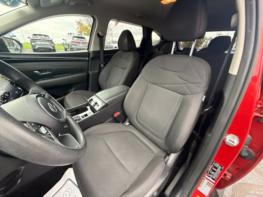 Used 2022 Calypso Red Hyundai SEL image 19