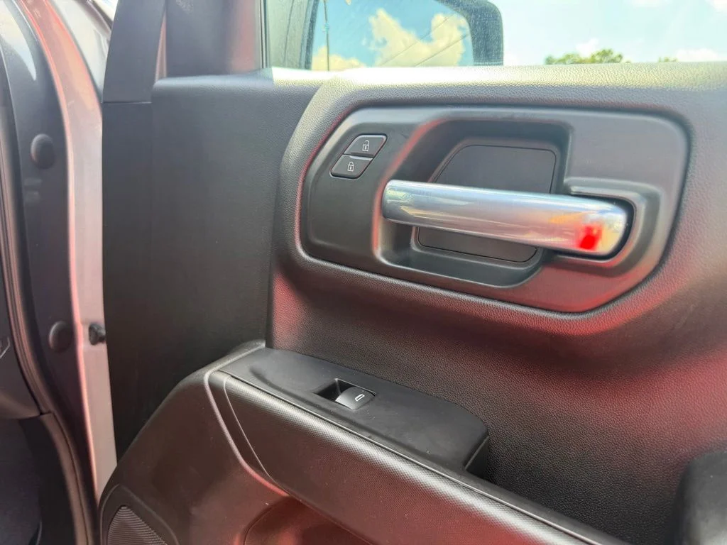 Used 2021  Chevrolet Custom Trail Boss image 28