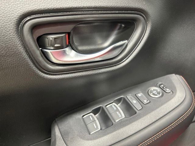 2025 Honda HR-V Sport - Photo 23