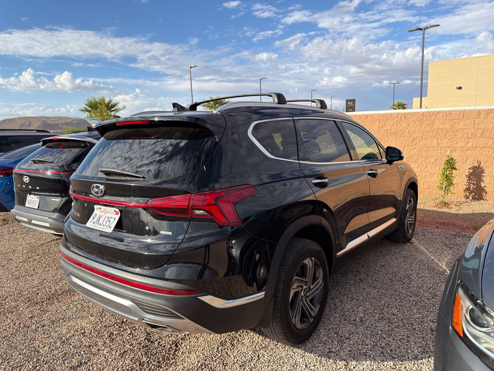 Certified Used 2023 Black Hyundai SEL image 5