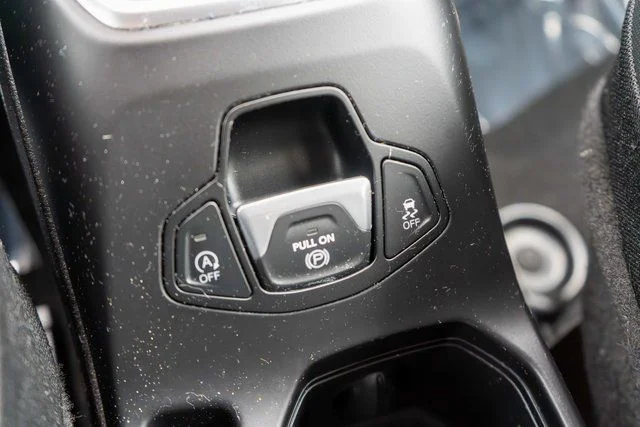 Used 2023 Black Jeep Latitude image 21