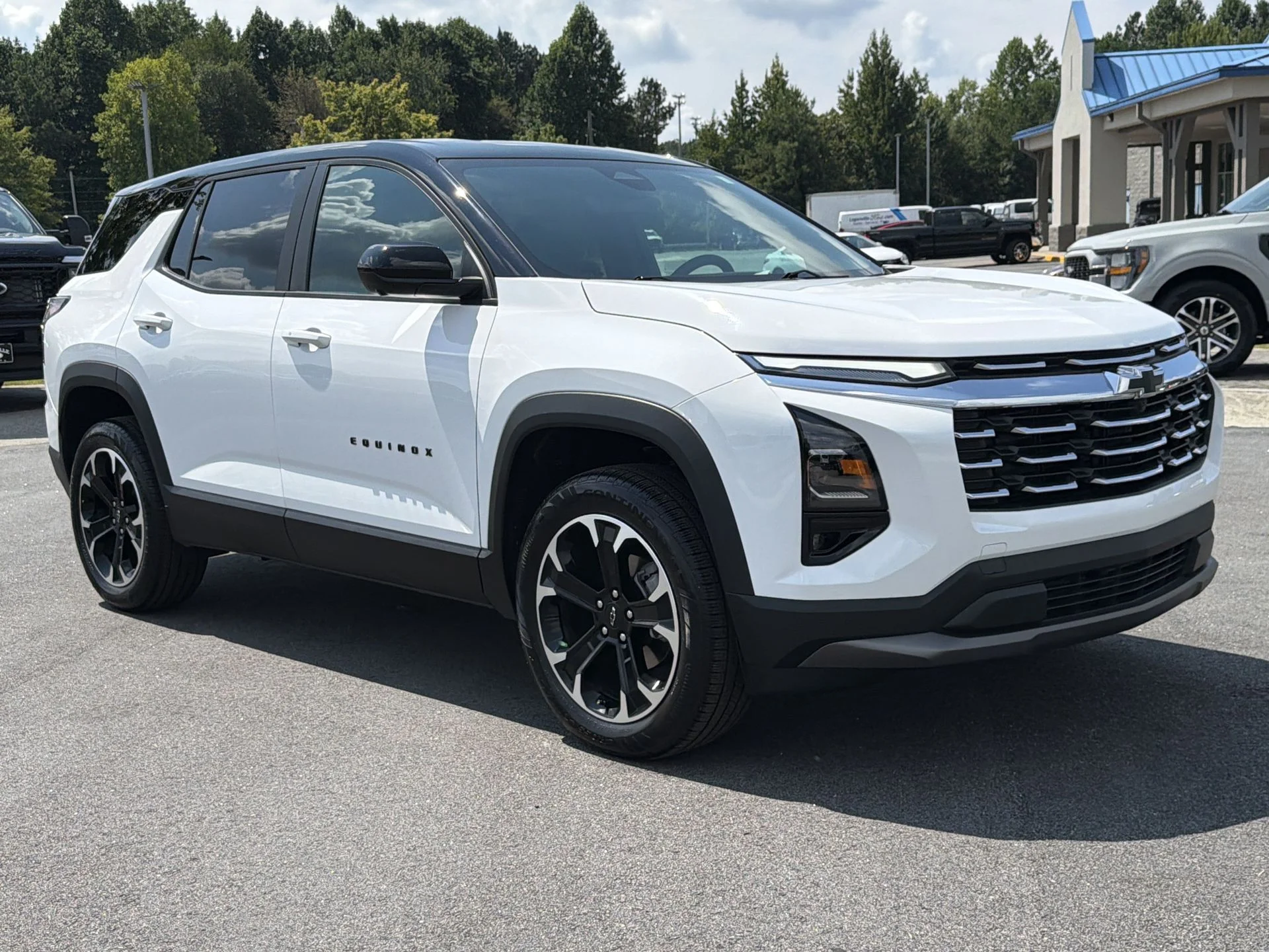 Certified Used 2026 Summit White Chevrolet LT image 31