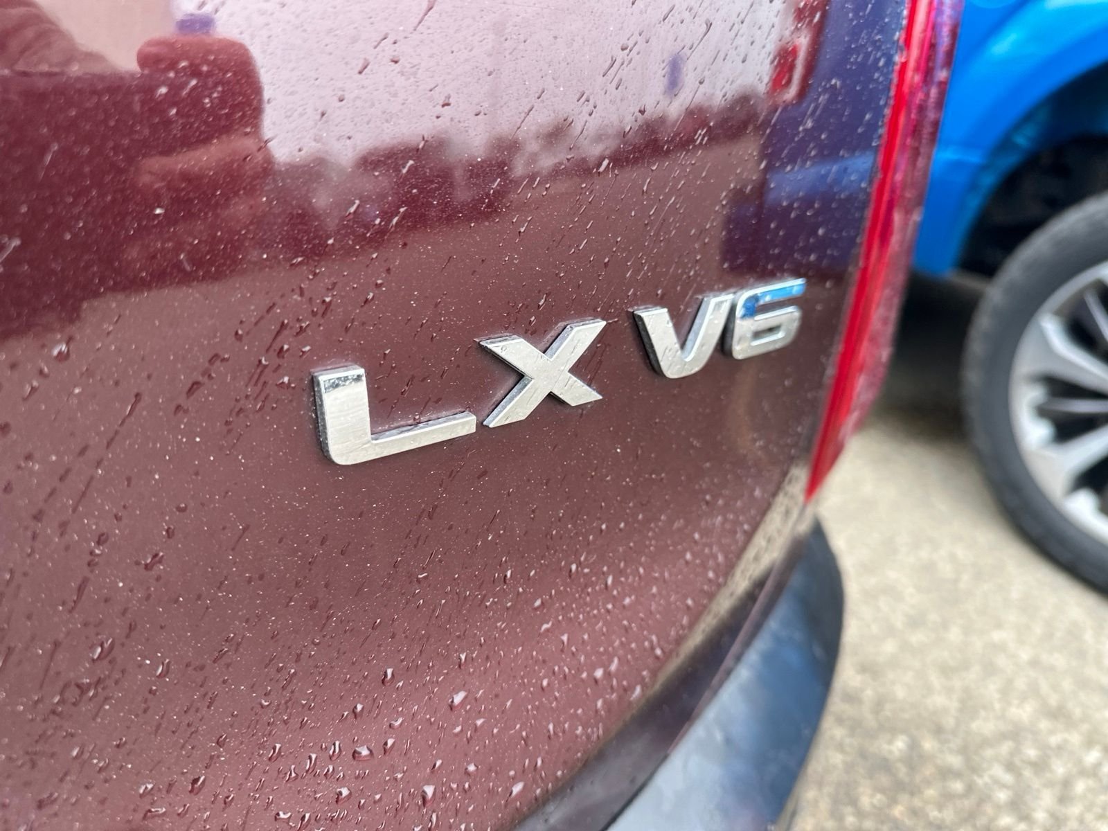 2020 Kia Telluride LX - Photo 8