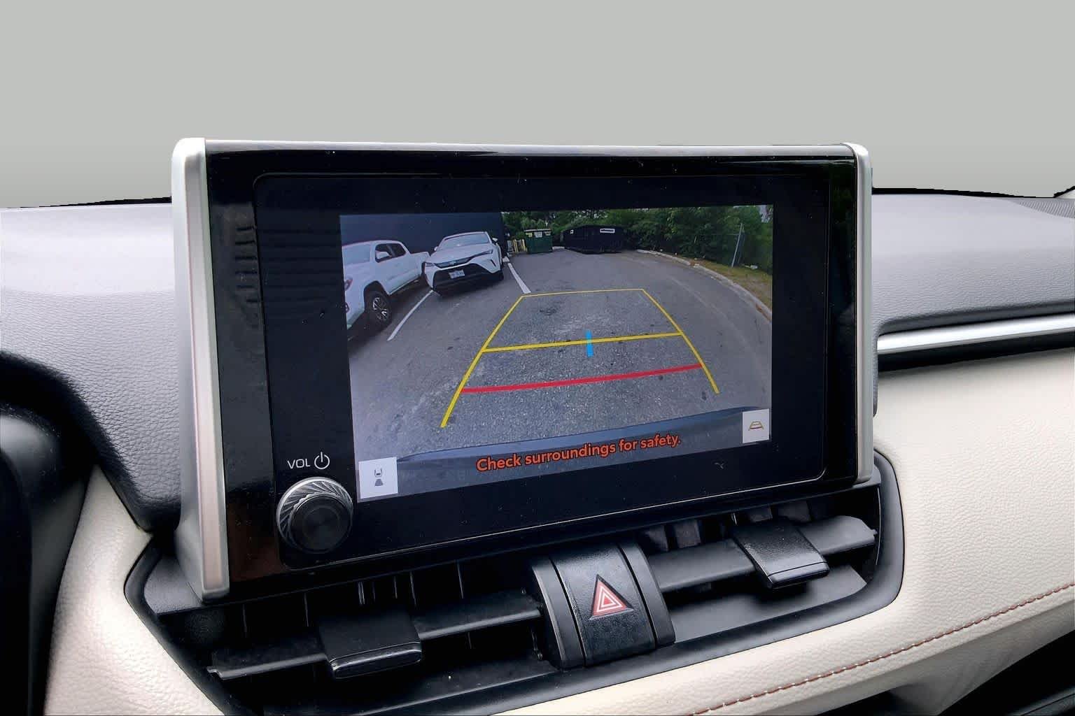Used 2024 Magnetic Gray Metallic Toyota Hybrid XLE image 27