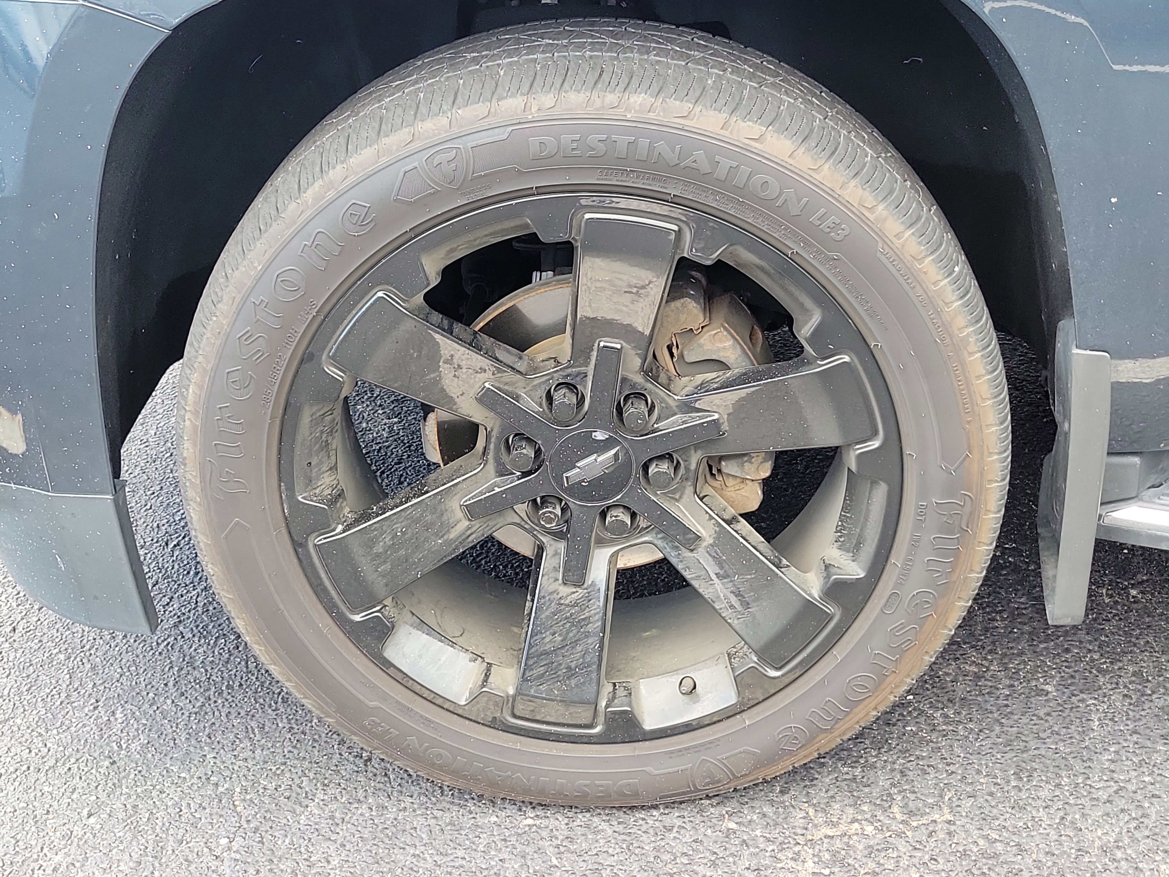 Used 2020 Shadow Gray Metallic Chevrolet Premier image 3