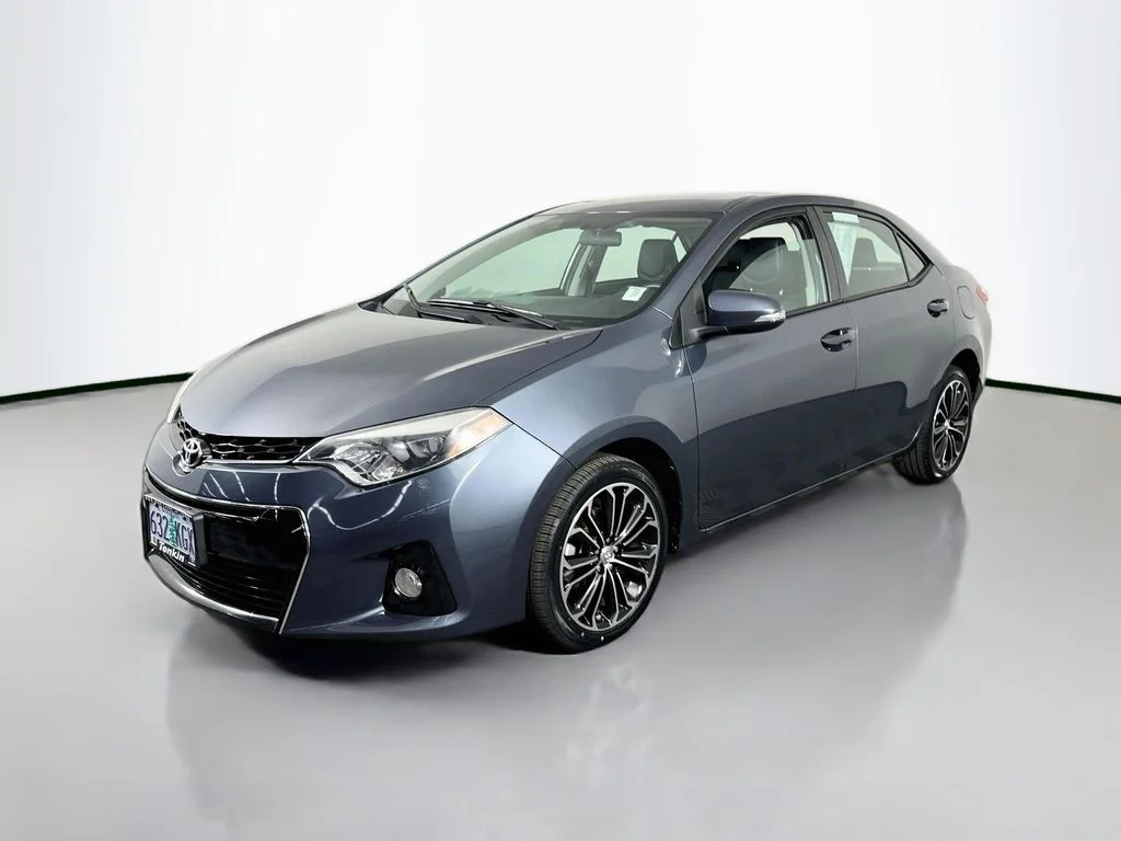 Used 2014 Slate Metallic Toyota S Premium image 4