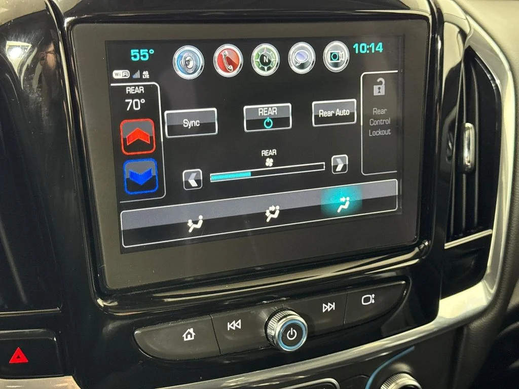 Used 2019 Black Chevrolet 3LT image 26