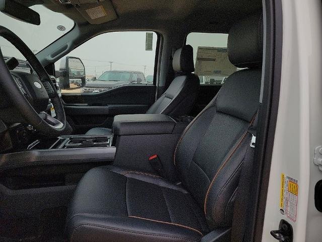 New 2026 Star White Metallic Tri-Coat Ford F-250® Lariat® image 44