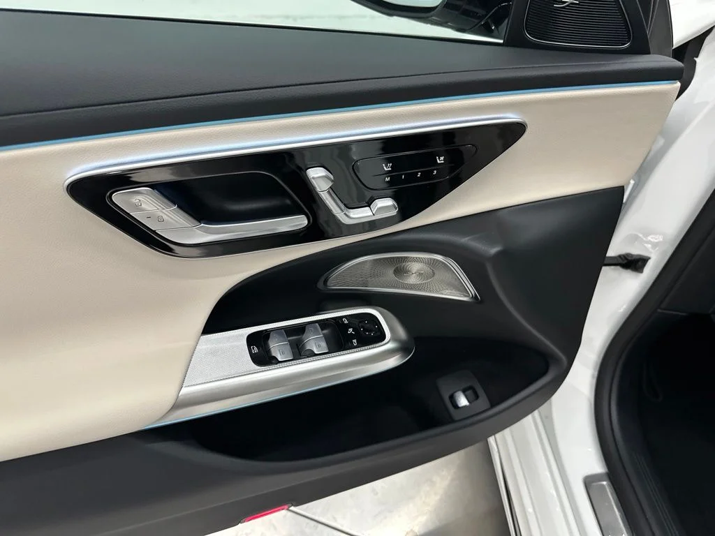 New 2027 White Mercedes-Benz E 350 image 14