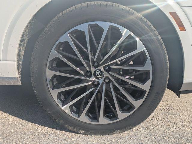 New 2026 White Hyundai Calligraphy FWD image 11