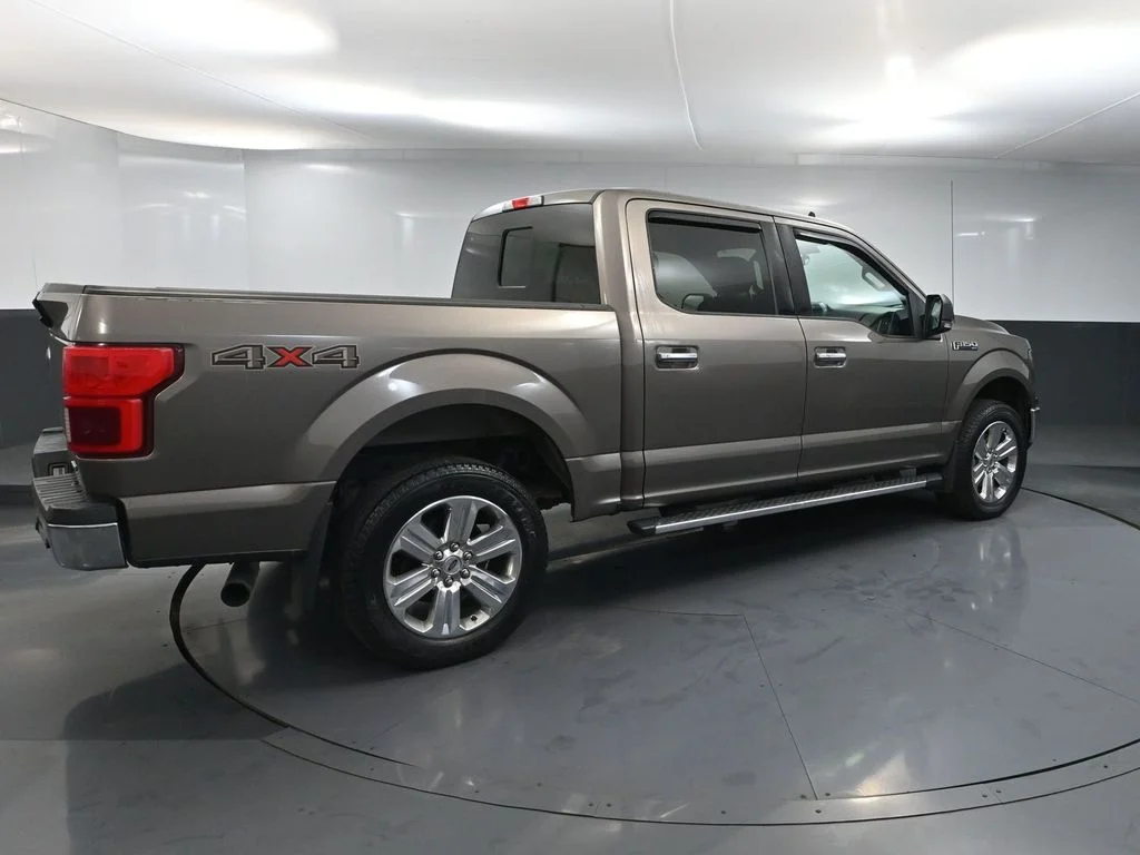 Used 2020 Gray Ford XLT image 4