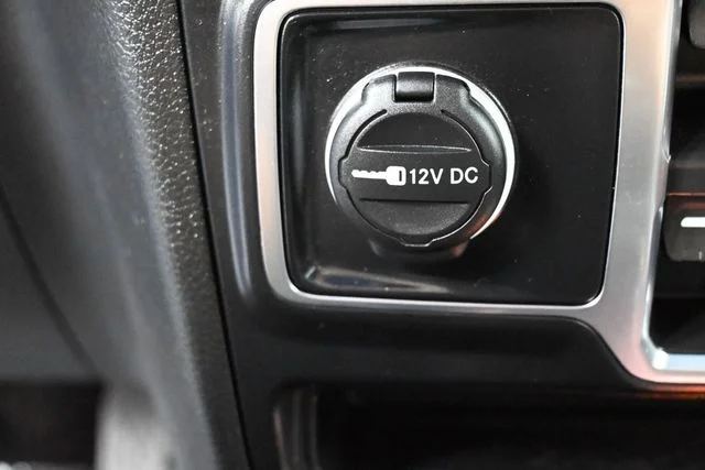 Used 2024 Blue Jeep Sport S image 26