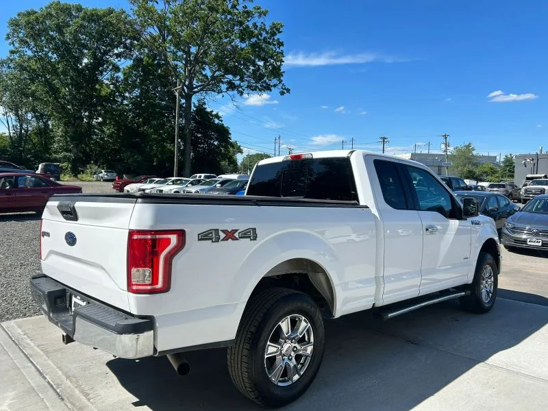 Used 2015 White Ford XLT Pickup 4D 6 1/2 ft image 11