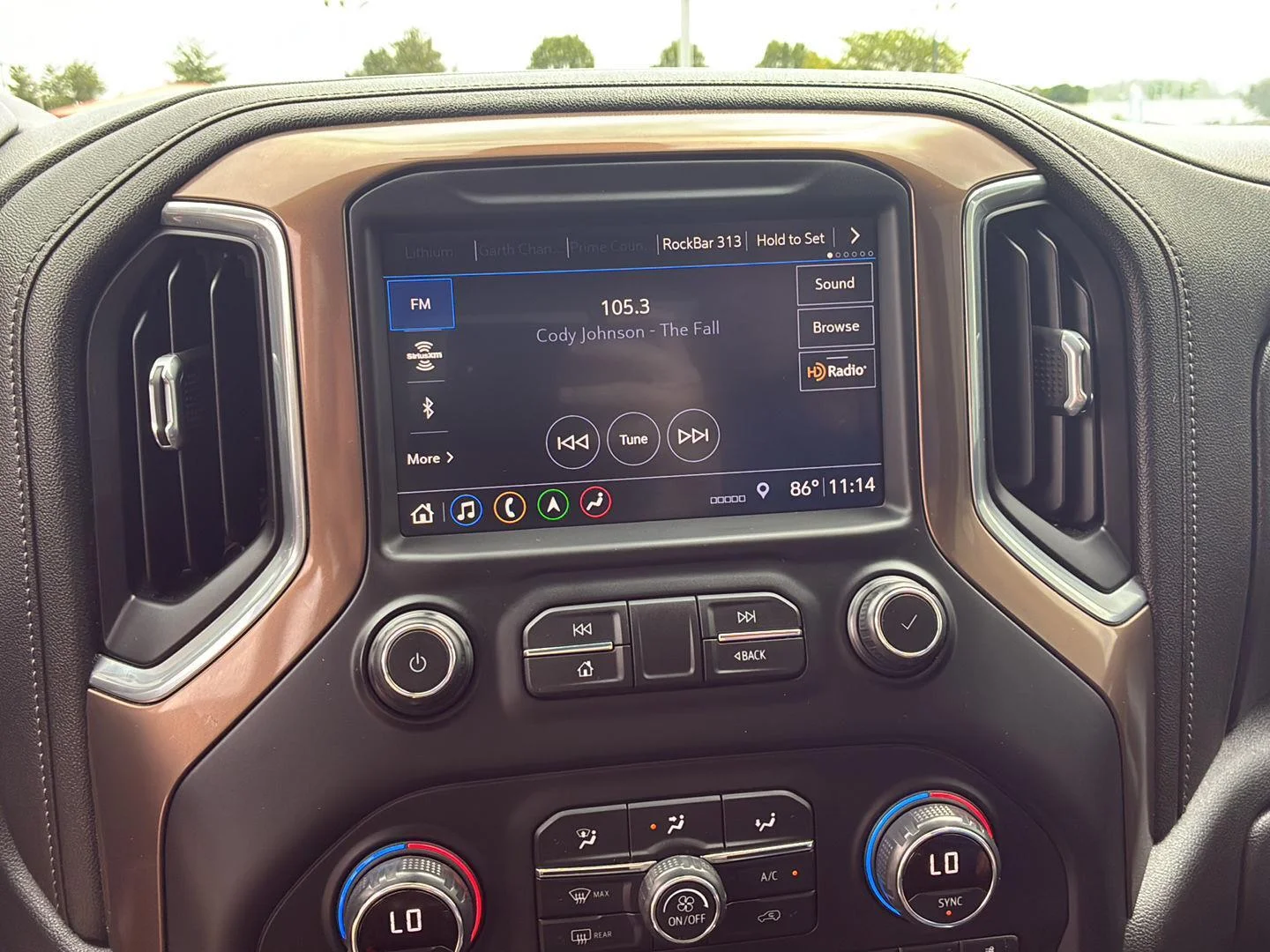 Used 2019 Black Chevrolet High Country image 21