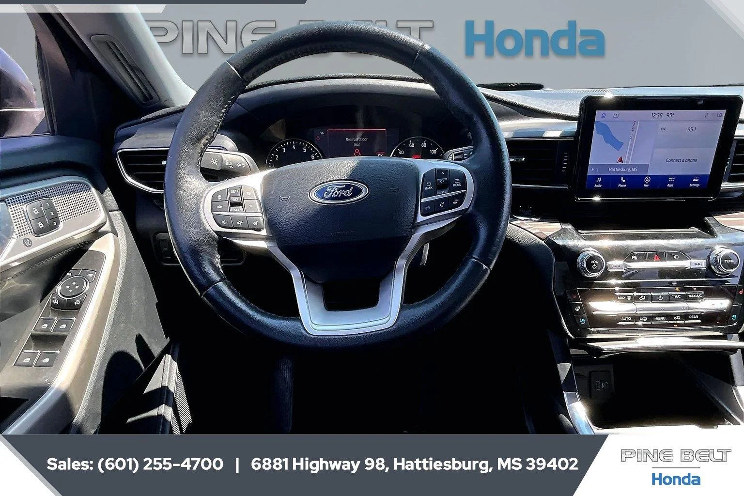 Used 2023 Iconic Silver Ford Limited image 5