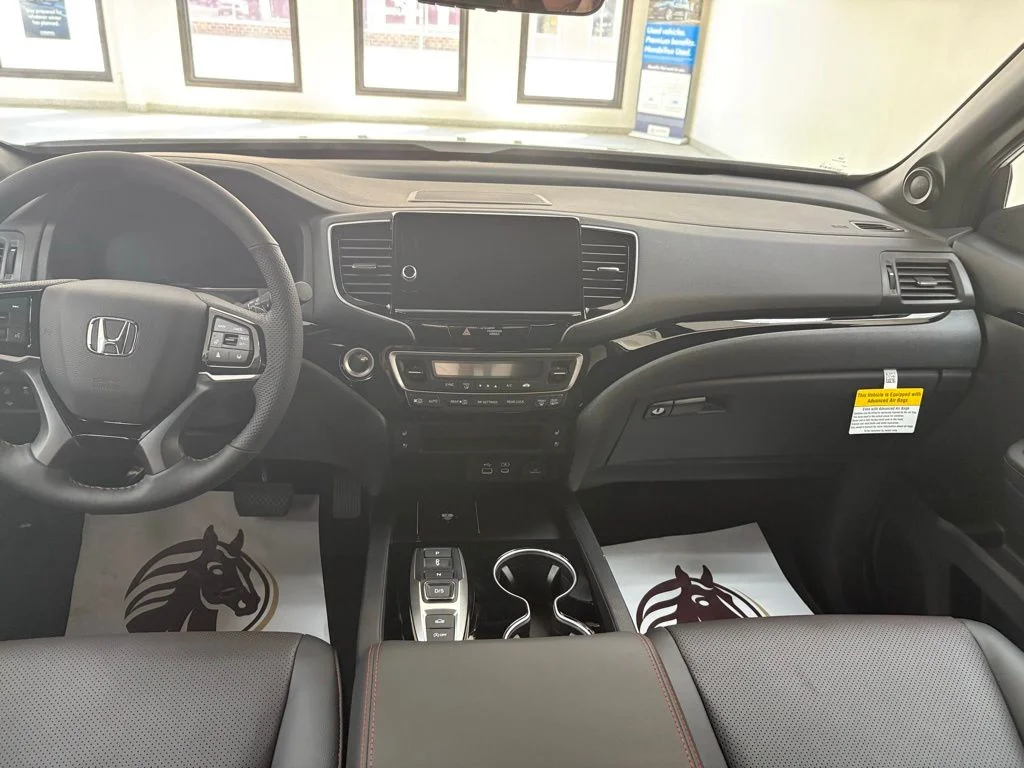 2026 Honda Ridgeline Black Edition - Photo 16