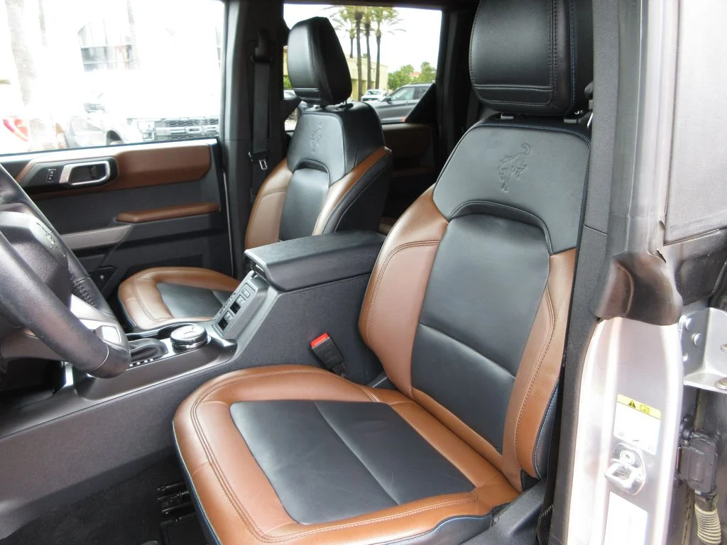 Used 2023 Iconic Silver Metallic Ford Outer Banks image 10