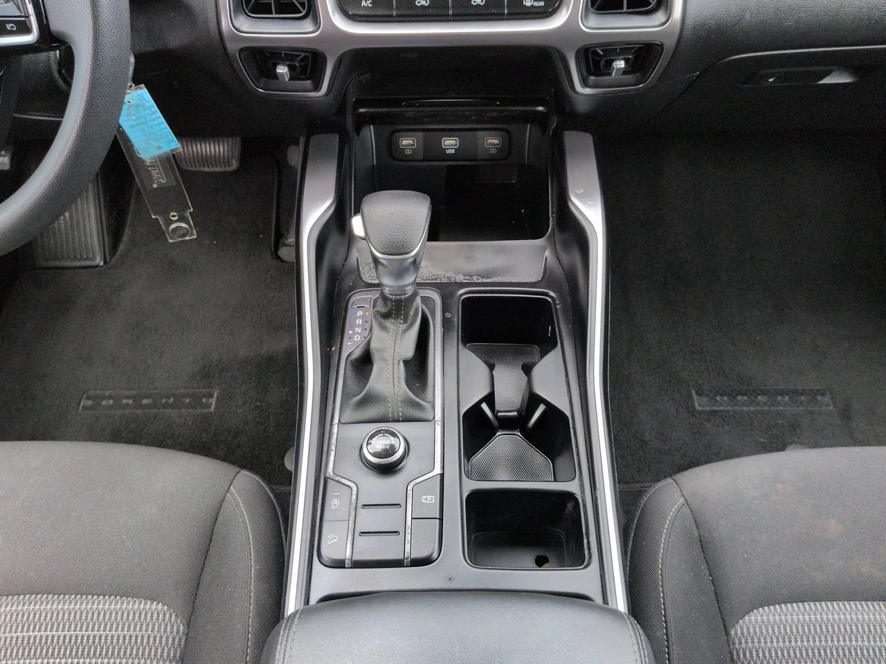 Certified Used 2023 Ebony Black Kia LX image 21