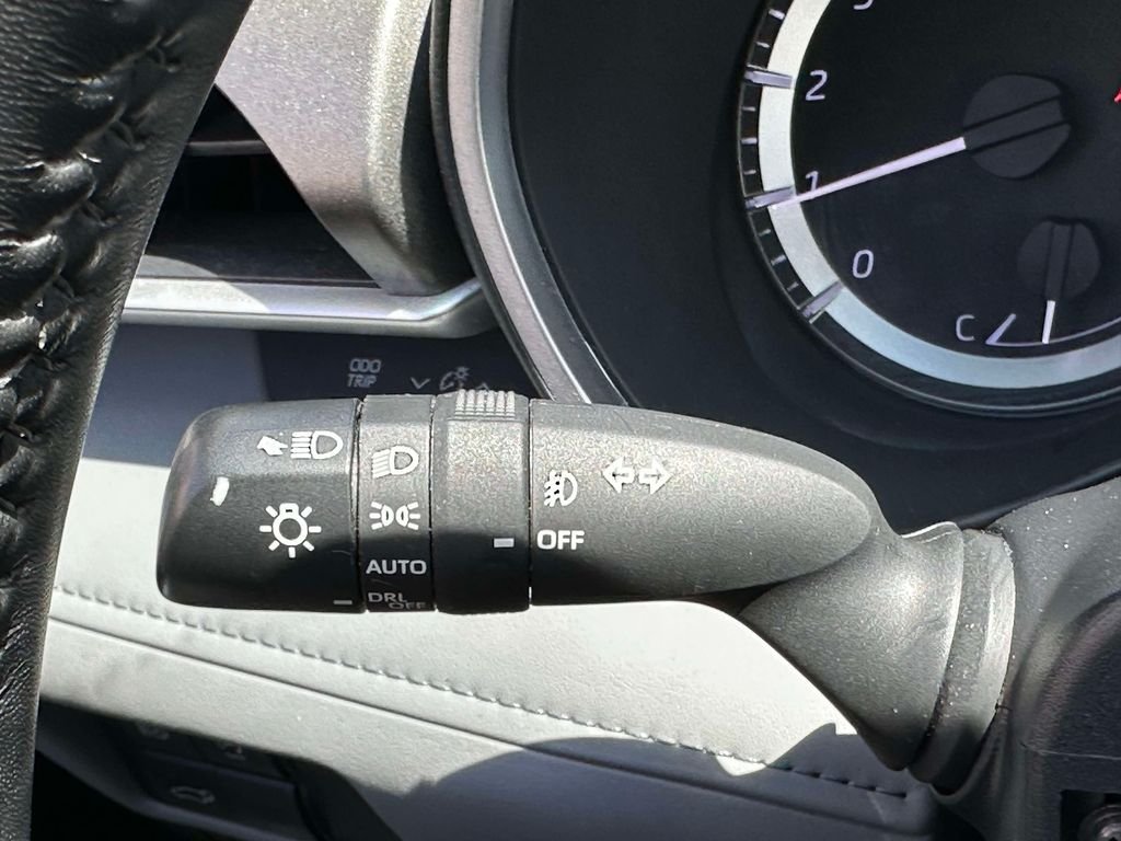 Used 2024 Silver Toyota XLE image 39