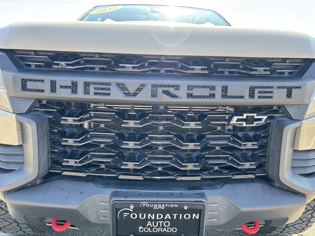Used 2022 Sand Dune Metallic Chevrolet ZR2 image 35