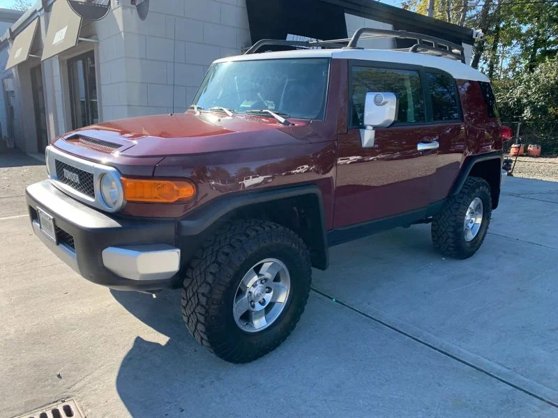 Used 2008 Red Toyota Sport Utility 2D image 5