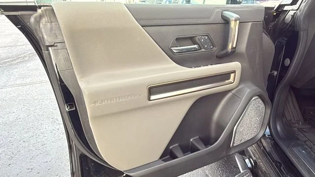 2024 GMC HUMMER EV 3X - Photo 21