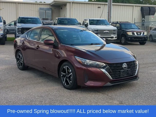 Used 2025 Red Nissan SV image 15