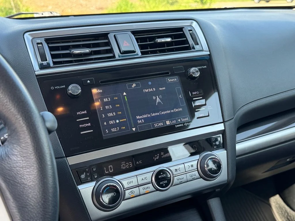 Used 2017 Gray Subaru 2.5i image 24