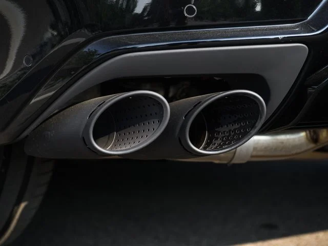 Used 2025  Lamborghini SE image 82